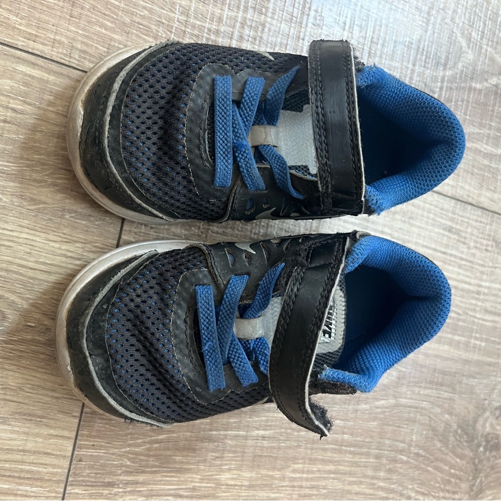 Nike Black and Blue Sneakers with Velcro Strap